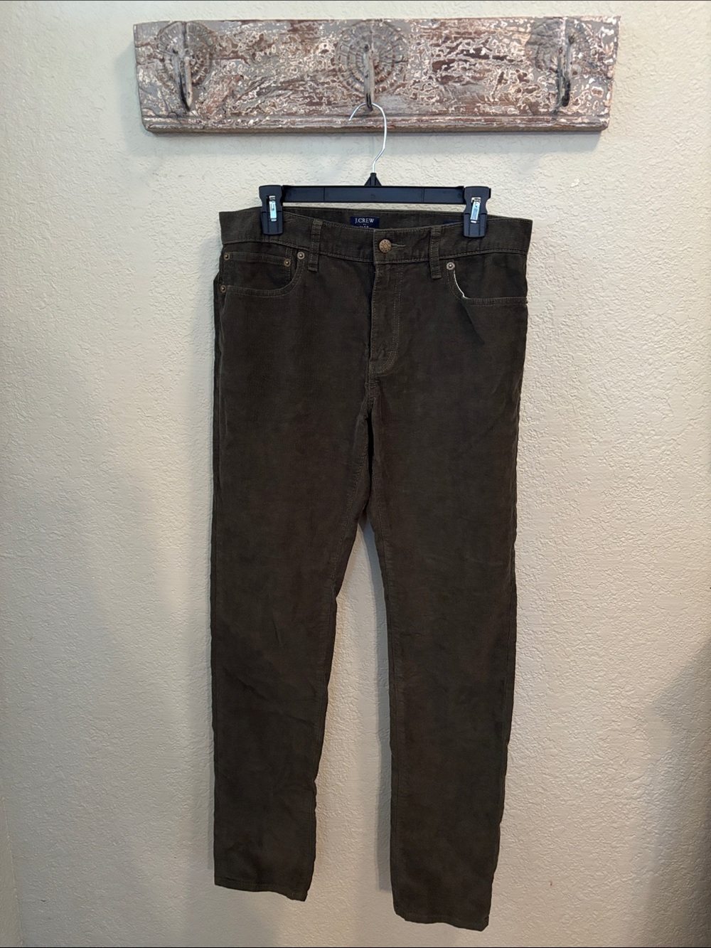 J. Crew Men’s Corduroy Pants in Olive